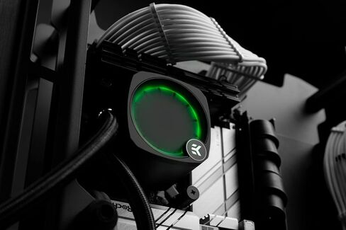 مبرد وحدة المعالجة المركزية السائل الكل في واحد EK Nucleus AIO CR240 Lux D-RGB مع مراوح EK FPT، وأجزاء كمبيوتر لتبريد المياه، ومروحة 120 مم، متوافق مع أحدث وحدات المعالجة المركزية Intel وAMD in Saudi Arabia