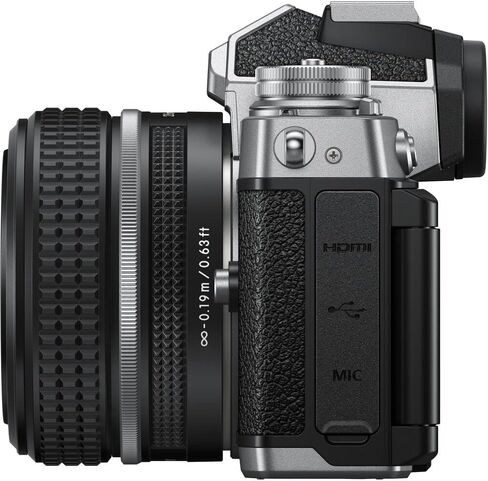 كاميرا Nikon Z fc الرقمية بدون مرآة مع عدسة 28 مم (أسود، 1673) حزمة مع بطاقة SD Extreme PRO سعة 64 جيجابايت + حقيبة كاميرا + برنامج تحرير + طقم مرشح 4 قطع + طقم تنظيف + المزيد in Saudi Arabia