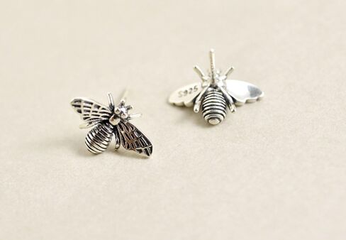 SLUYNZ 925 Sterling Silver Bee Earrings Studs for Women Teen Girls Cute Bumble Bee Earrings (A-Silver) in Saudi Arabia