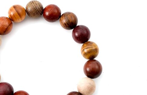 Eigso 6-8mm Wood Beads Bracelet Prayer Beads for Meditation Buddha Tibetan Bracelet for Men and Women in Kuwait