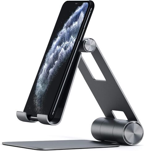 حامل كمبيوتر لوحي قابل للطي متعدد الزوايا من Satechi R1 - متوافق مع iPad Pro M2/ M1، iPad Air M1، iPad Mini، iPhones 15/14/13/12 والمزيد (فضي) in Kuwait