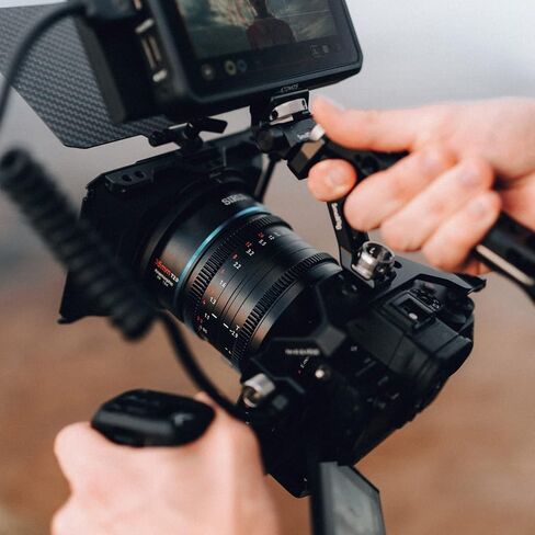 SIRUI 35mm T2.9 1.6X Full-Frame Anamorphic Lens Cinema Lens (L Mount) in Saudi Arabia