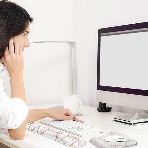 وسادة مسند المعصم للوحة المفاتيح من Tikaton ومجموعة مسند المعصم لدعم مسند الماوس، قاعدة مطاطية غير قابلة للانزلاق لدعم المعصم مع رغوة الذاكرة المرتفعة المريحة لسهولة الكتابة وتخفيف الألم (رخام) in Kuwait