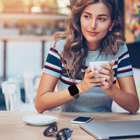 سوار NUKELOLO الرياضي متوافق مع أساور ساعة Apple 38 مم 41 مم 40 مم 45 مم 44 مم 42 مم، حزام بديل من السيليكون الناعم متوافق مع iWatch Series SE 7 6 5 4 3 2 1 النساء والرجال in Saudi Arabia