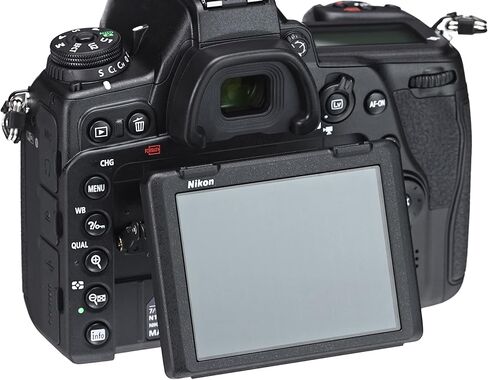 نيكون D780 + AF-S نيكور 24-120 في ار in Saudi Arabia