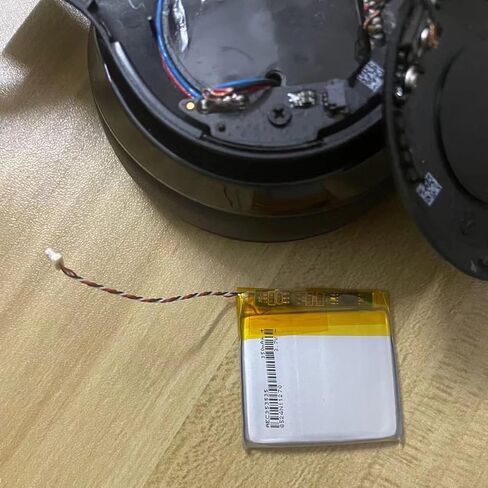 بطارية بديلة من WRUMI لسماعات الرأس اللاسلكية Beats Solo 3 وSolo 2 AEC353535 in Kuwait