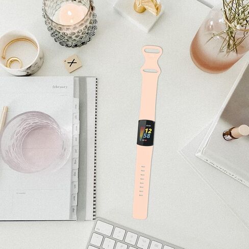 TopPerfekt Bands متوافقة مع Fitbit Charge 5، سوار ساعة بديل من السيليكون الناعم القابل للتعديل وأساور معصم لتتبع الأنشطة Charge 5 للنساء والرجال in Kuwait