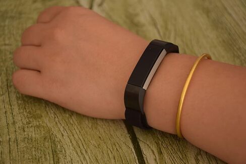 سوار معصم مرن قابل للتعديل / سوار كاحل متوافق مع جهاز تتبع اللياقة البدنية فيتبيت التا اتش ار/التا، سوار مطاطي للرجال والنساء (اسود), Medium, بدون أحجار كريمة in Kuwait