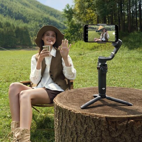 مثبت جيمبال DJI Osmo Mobile 6 للهواتف الذكية، جيمبال للهاتف ثلاثي المحاور، قضيب تمديد مدمج، تتبع الأشياء، محمول وقابل للطي، مثبت مدونة فيديو، رمادي داكن in Kuwait