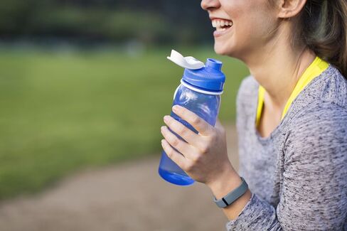 يناسب سوار معصم فيتبيت Flex اللاسلكي للنشاط والنوم، رمادي داكن in Kuwait