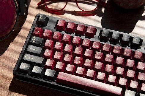مجموعة Drop + Redsuns GMK Red Samurai Keycap للوحات المفاتيح كاملة الحجم - متوافقة مع مفاتيح Cherry MX واستنساخها (مجموعة تخطيط 1800 و113 مفتاحًا) in Kuwait