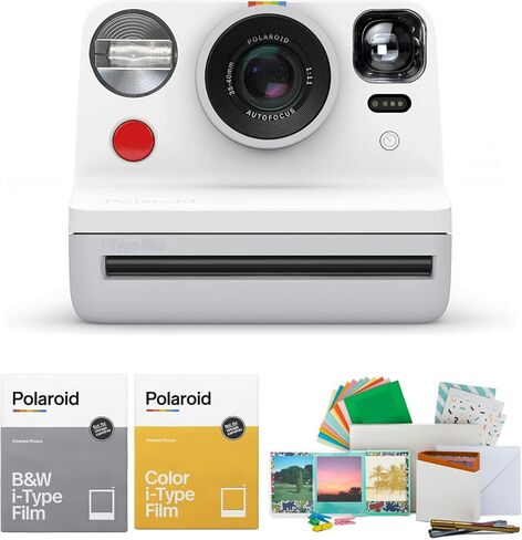 مجموعة كاميرا Polaroid Originals Now Viewfinder i-Type الفورية (زرقاء) مع أفلام فورية ملونة وB وW ومجموعة ملحقات صور عتيقة قابلة لإعادة الاستخدام (4 عناصر) in Kuwait