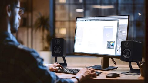 حامل سماعات سطح المكتب المرتفع Kanto SE2W لمكبرات الصوت الصغيرة وشاشات الاستوديو المدمجة مقاس 2 - 3 بوصة | 3.8 "طويل القامة | يدعم 7.1 رطل | التخميد 1.5 ملم حشوة السيليكون | زوج | أبيض in Kuwait