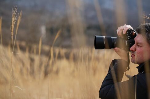 عدسة توكينا فيرين 100 ملم F2.8 FE ماكرو لسوني αE بالحجم الكامل in Saudi Arabia