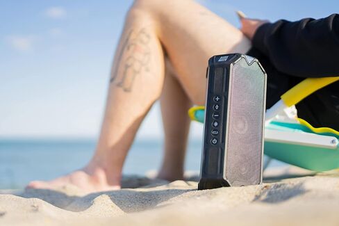 مكبرات صوت بلوتوث Altec Lansing HydraBoom، مكبر صوت USB من النوع C قابل للشحن ومقاوم للماء وشاحن هاتف لاسلكي، مكبر صوت ستيريو مع أضواء LED، يطفو في الماء، وقت تشغيل 16 ساعة (أسود) in Kuwait
