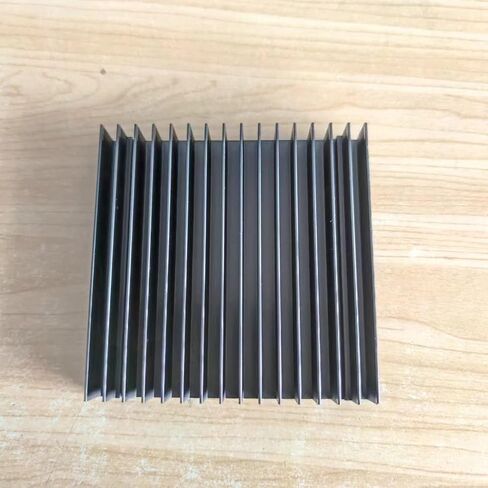 Easycargo 2pcs 100mm Heatsink 100x100x18mm، أسود بأكسيد الألومنيوم التبريد بالوعة الحرارة، تبريد المبرد لتبريد لوحة LED (100mm x 100mm x 18mm) (أسود) in Saudi Arabia