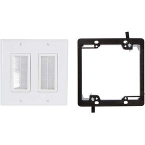 لوحة حائط بفرشاة مزدوجة من نقطة المشتري | غطاء منفذ مدرج من UL مع دعامة تثبيت، خافي عيوب مثالي للتلفزيون المثبت على الحائط، وأجهزة الكمبيوتر المخصصة للألعاب وأنظمة المسرح المنزلي (أبيض/عاجي) - 5 عبوات in Kuwait