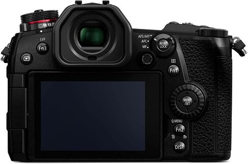 كاميرا Panasonic Lumix DC-G9 الرقمية بدون مرآة (الهيكل فقط) (DC-G9KBODY) - حزمة - مع بطاقة ذاكرة 64 جيجابايت + ضوء LED + بطارية DMW-BLF19 + حقيبة ناعمة + حامل ثلاثي القوائم مرن 12 بوصة + مجموعة تنظيف + المزيد in Saudi Arabia