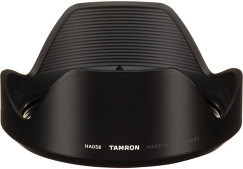 عدسة تامرون 35-150 ملم f/2-2.8 Di III VXD | مجموعة Nikon Z مزودة بفلتر للأشعة فوق البنفسجية مقاس 82 مم + مجموعة تنظيف الكاميرا المكونة من 5 قطع + قلم عدسة التنظيف + حافظة غطاء العدسة + قطعة قماش للتنظيف من الألياف الدقيقة (6 قطع) in Kuwait