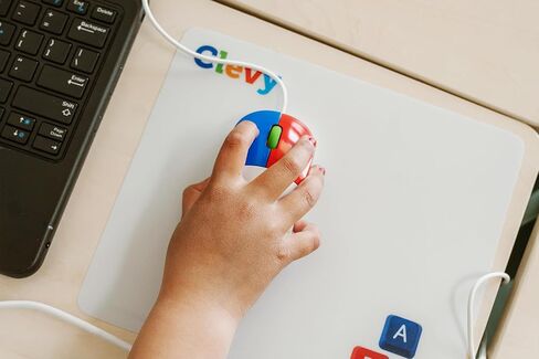 ماوس Clevy Kids - ماوس كمبيوتر USB مريح ملون وماوس كمبيوتر محمول للأطفال للاستخدام في المدرسة والمنزل - سلكي مناسب للأطفال - متوافق مع أنظمة التشغيل Windows وmacOS وChromebook in Kuwait