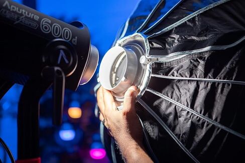 المخزون الأمريكي Aputure Light Dome III (35 بوصة) صندوق تثبيت Bowens Softbox، صندوق ناعم دائري مدمج سريع الطي لسلسلة Amaran 150c و300c وLight Storm... in Kuwait