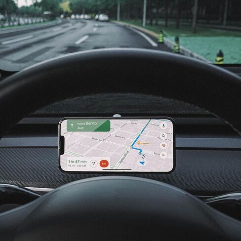 VION Tesla Model 3/Y حامل هاتف مغناطيسي/ماج آمن in Kuwait