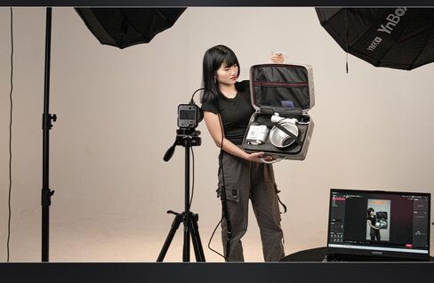 كاميرا YONGNUO YN433 بدون مرآة Micro Four Thirds M43 مع بث مباشر، كاميرا بث مباشر احترافية 4K USB، تدعم البث المباشر متعدد الكاميرات in Kuwait