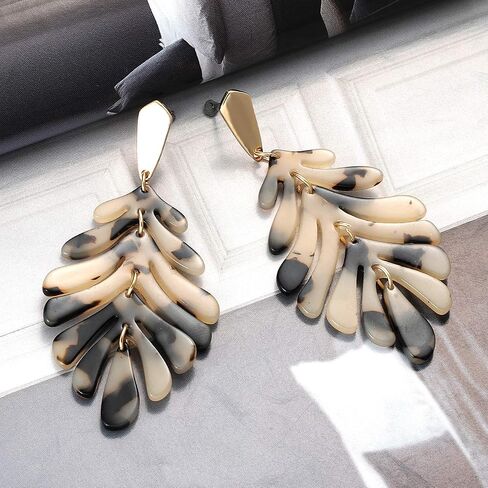 ARATLENCH Acrylic Pendant necklace Earrings – Long Statement Leaf Charm Necklace Tortoise Resin Palm Leaf Earrings Fashion Necklaces Earrings for Women Girls in Kuwait