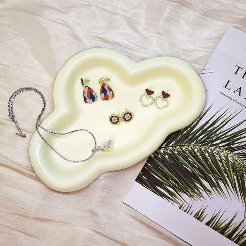 طبق صينية مجوهرات من السيراميك على شكل سحابة من FOGOBO مع بطاقة تهنئة - لوحة أنيقة للخاتم والمفتاح والحلي - هدية مثالية للنساء والصديقة والزوجة والصديق في عيد الميلاد والكريسماس وعيد الشكر in Kuwait