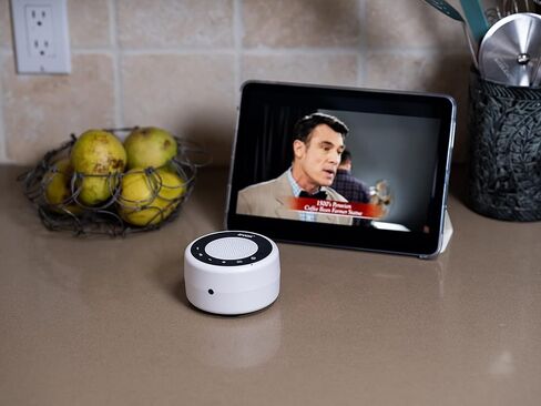 مكبر صوت ZVOX AV70 مزود بتقنية المساعدة السمعية، وميكروفون، ومكبر صوت للمؤتمرات، وبطارية قابلة لإعادة الشحن، واتصال بلوتوث لاسلكي للاستماع إلى الموسيقى والأفلام من الكمبيوتر اللوحي أو الهاتف أو الكمبيوتر المحمول أو التلفزيون in Kuwait