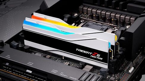 G.سكيل ذاكرة كمبيوتر مكتبي ترايدنت Z5 نيو RGB (AMD اكسبو) DDR5 RAM 32GB (2x16GB) 6400MT/s CL32-39-39-102 1.40 فولت UDIMM - ابيض غير لامع (F5-6400J3239G16GX2-TZ5NRW) in Saudi Arabia