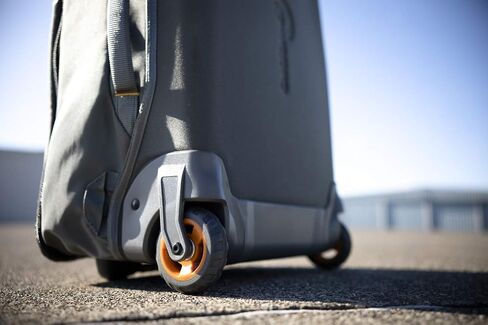 Lowepro LP37280 Whistler RL 400 AW II بكرة كاميرا متينة، رمادي داكن in Saudi Arabia