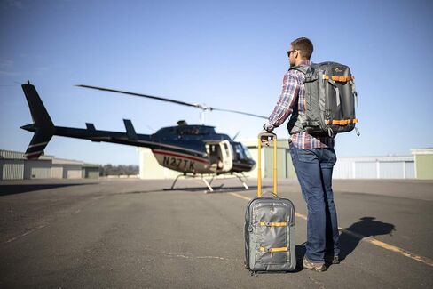 Lowepro LP37280 Whistler RL 400 AW II بكرة كاميرا متينة، رمادي داكن in Saudi Arabia