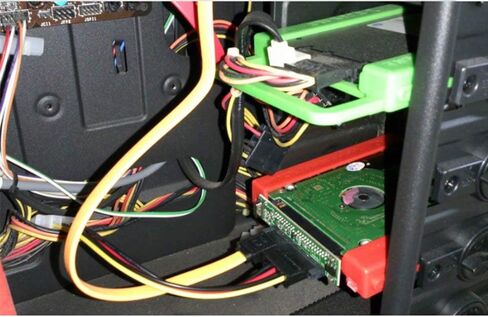 ANZKA SSD/HDD حامل تثبيت 2.5 بوصة إلى 3.5 بوصة محول حامل بلاستيكي مقاوم للصدمات 2.5 إلى 3.5 يحول الكمبيوتر المحمول في خليج القرص الصلب إلى سطح المكتب للكمبيوتر الشخصي، مع براغي تثبيت ومفك براغي (أحمر) (قطعتان، أحمر) in Kuwait