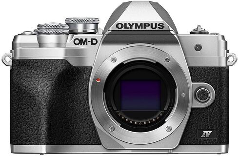هيكل كاميرا Olympus OM-D E-M10 Mark IV، حزمة فضية مع بطاقة SD سعة 64 جيجابايت، وحقيبة كتف، وبطارية إضافية، وشاحن ذكي in Saudi Arabia