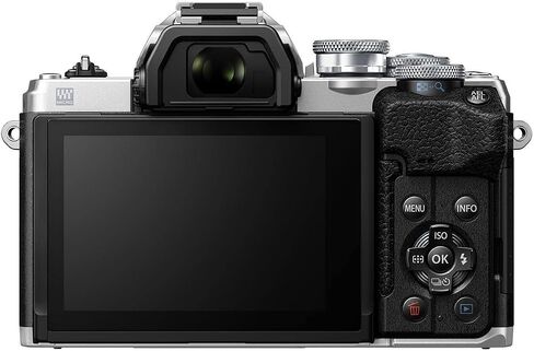 هيكل كاميرا Olympus OM-D E-M10 Mark IV، حزمة فضية مع بطاقة SD سعة 64 جيجابايت، وحقيبة كتف، وبطارية إضافية، وشاحن ذكي in Saudi Arabia