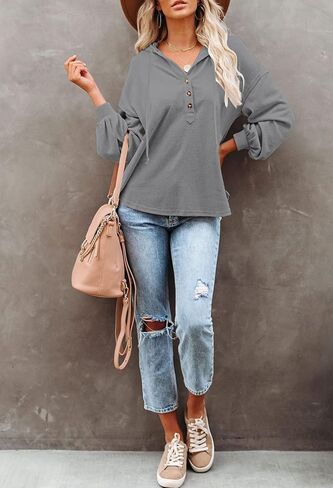 سويت شيرت نسائي كاجوال بأكمام طويلة ورقبة على شكل حرف V من Kisscynest، خفيف الوزن وزر بقلنسوة Henley in Kuwait