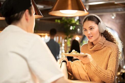 Sony Noise Cancelling Wireless Headphones - 30hr Battery Life - Over Ear Style - Optimised for Alexa and Google Assistant - Built-in mic for Calls - WH-1000XM4S.CE7 - Limited Edition - Silver/Gold in Kuwait