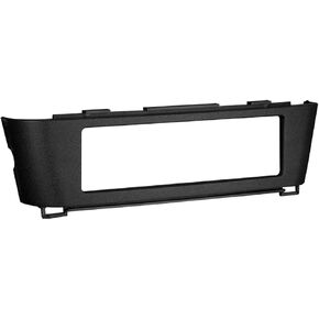 Metra 99-7414 Single DIN Installation Kit for 2000-2006 Nissan Sentra Vehicles -Black & Metra 70-7550 Wiring Harness for Select 1990-2005 Nissan/Infiniti Vehicles in Saudi Arabia
