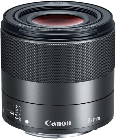 عدسة Canon EF-M مقاس 32 مم f/1.4 STM (2439C002) + مجموعة مرشح + حقيبة عدسة + حافظة للغطاء + مجموعة تنظيف + المزيد (متجددة) in Kuwait