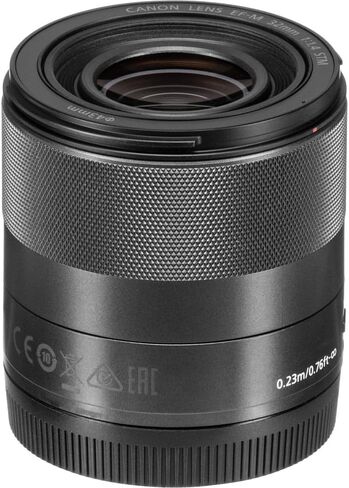 عدسة Canon EF-M مقاس 32 مم f/1.4 STM (2439C002) + مجموعة مرشح + حقيبة عدسة + حافظة للغطاء + مجموعة تنظيف + المزيد (متجددة) in Kuwait