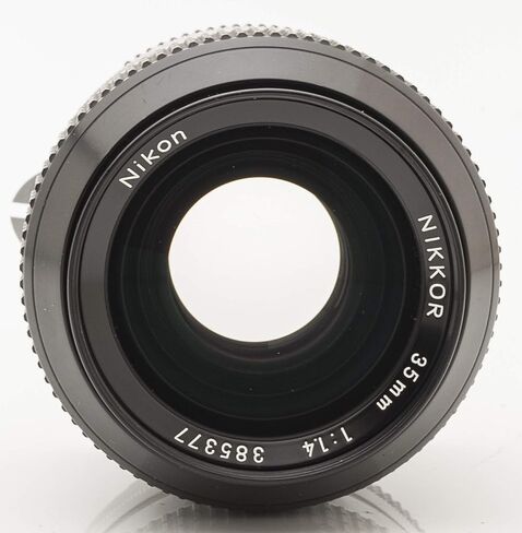 Nikon 35mm f/1.4 Nikkor AI-S Manual Focus Lens for Nikon Digital SLR Cameras in Kuwait