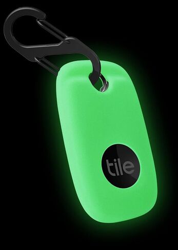 حافظة سيليكون Geiomoo متوافقة مع Tile Pro 2022، غطاء حماية مزود بحلقة تسلق (أخضر مضيء) in Saudi Arabia