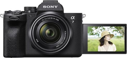 هيكل كاميرا Sony a7 IV كامل الإطار بدون مرآة مع طقم عدسات FE 200-600 مم F5.6-6.3 G OSS + 28-70 مم ILCE-7M4K/B + حزمة SEL200600G مع حقيبة ظهر Deco Gear + Monopod + بطارية إضافية، LED وملحقات in Saudi Arabia