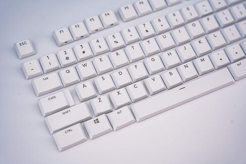 لو لأغطية مفاتيح لوحة المفاتيح G915TKL G915 G815، 109 مفاتيح. لوحة مفاتيح الألعاب الميكانيكية البديلة لأغطية المفاتيح (G915 باللون الأسود و109 مفاتيح) in Kuwait