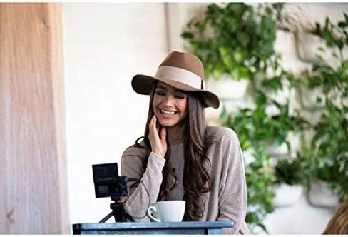 حامل ثلاثي للكاميرا بمقبض تصوير من سوني VCT-SGR1 لمدونات الفيديو بيد واحدة لالتقاط مقاطع فيديو بزوايا قابلة للتعديل وحزمة سيلفي إبداعية ومستقرة مع بطاقة Lexar سعة 64 جيجابايت + بطارية GBX وشاحن متوافق مع NP-BX1 in Kuwait