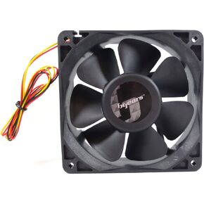 بيجيرز مروحة بي بلاستر 40 ملم 2 محمل كروي 9000 دورة في الدقيقة بتيار مستمر مع تدفق هواء ممتاز حتى 17 قدم مكعب في الدقيقة - اسود in Kuwait