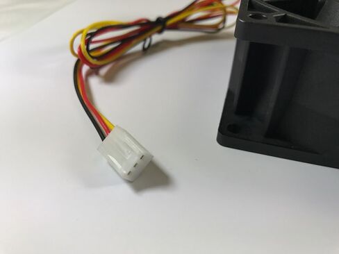 بيجيرز مروحة بي بلاستر 40 ملم 2 محمل كروي 9000 دورة في الدقيقة بتيار مستمر مع تدفق هواء ممتاز حتى 17 قدم مكعب في الدقيقة - اسود in Kuwait