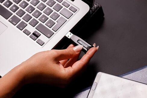 Verbatim 64GB USB 3.0 Store 'n' Go V3 Flash Drive - Cap-Less & PC/Mac Compatible - Gray in Saudi Arabia