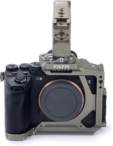 طقم Tilta Half Cage خفيف الوزن متوافق مع Sony a7R V، مع ملحقات التركيب عبر الناتو، حذاء بارد و1/4"-20 خيط مع دبابيس تحديد الموقع | TA-T46-A (رمادي تيتانيوم) in Kuwait